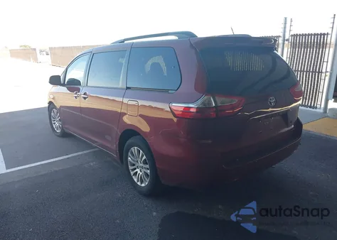 2017 Toyota Sienna Xle 8 Passenger from USA, damaged, VIN 5TDYZ3DC5HS818105